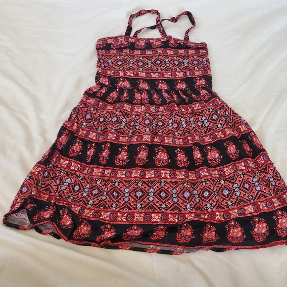 Dress - Picture 1 of 10